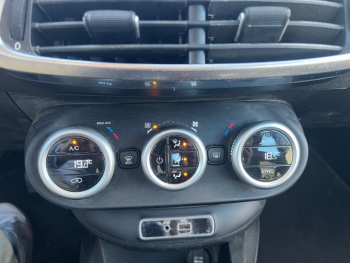 Photo 22 du bon plan FIAT 500X 1.6 Multijet 16v 120ch Popstar occasion à 9900 €