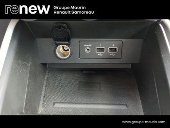 Photo 27 du bon plan RENAULT Clio 1.6 E-Tech 145ch full hybrid Techno occasion à 17200 €