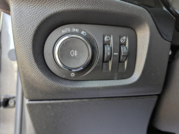 Photo 9 du bon plan OPEL Corsa 1.2 75ch Edition occasion à 11900 €