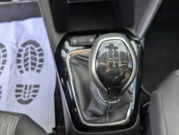 Photo 15 du bon plan OPEL Corsa 1.2 75ch Edition occasion à 11900 €