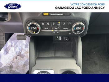 Photo 23 du bon plan FORD Kuga 2.5 Duratec 190ch FHEV Titanium BVA i-AWD occasion à 22590 €