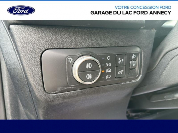 Photo 27 du bon plan FORD Kuga 2.5 Duratec 190ch FHEV Titanium BVA i-AWD occasion à 22590 €