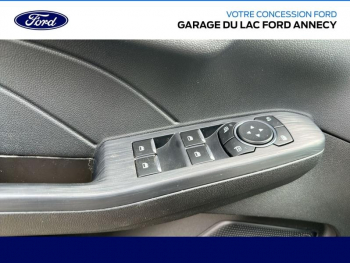 Photo 28 du bon plan FORD Kuga 2.5 Duratec 190ch FHEV Titanium BVA i-AWD occasion à 22590 €