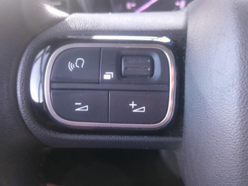 Photo 12 du bon plan CITROEN Berlingo M BlueHDi 130ch S&S XTR occasion à 18900 €