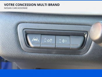 Photo 14 du bon plan RENAULT Captur 1.6 E-Tech hybride 145ch Techno Fast Track occasion à 19450 €