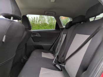 Photo 15 du bon plan TOYOTA Auris HSD 136h Design occasion à 11980 €