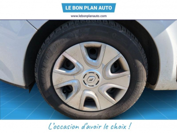 Photo 18 du bon plan RENAULT Clio 0.9 TCe 90ch energy Expression eco² 99g occasion à 6980 €