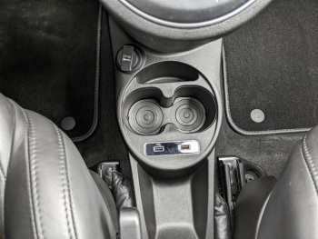 Photo 16 du bon plan ABARTH 500 1.4 Turbo T-Jet 165ch 595 Scorpioneoro BVA E6D full occasion à 19990 €