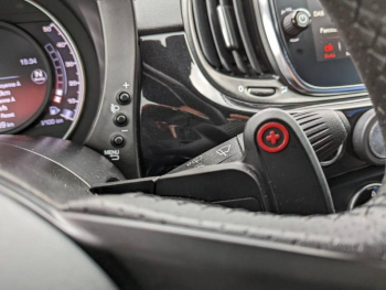 Photo 21 du bon plan ABARTH 500 1.4 Turbo T-Jet 165ch 595 Scorpioneoro BVA E6D full occasion à 19990 €