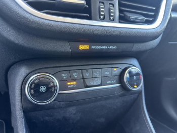 Photo 12 du bon plan FORD Fiesta 1.0 Flexifuel 95ch Titanium Business 5p occasion à 17490 €