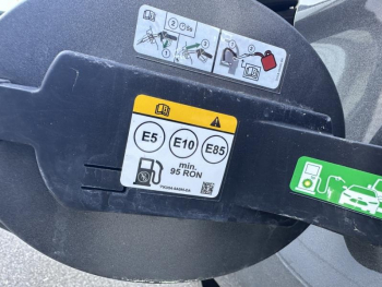 Photo 20 du bon plan FORD Fiesta 1.0 Flexifuel 95ch Titanium Business 5p occasion à 17490 €