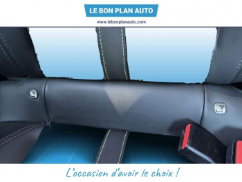 Photo 27 du bon plan PEUGEOT 208 1.5 BlueHDi 100ch S&S GT Line occasion à 10990 €