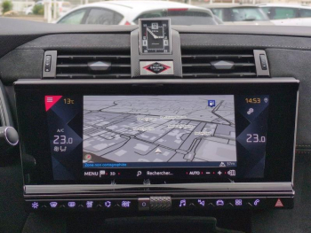 Photo 21 du bon plan DS DS 7 Crossback BlueHDi 180ch Performance Line + Automatique occasion à 22890 €