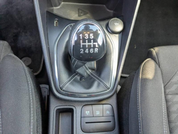 Photo 11 du bon plan FORD Fiesta 1.0 Flexifuel 95ch Titanium Business 5p occasion à 15480 €