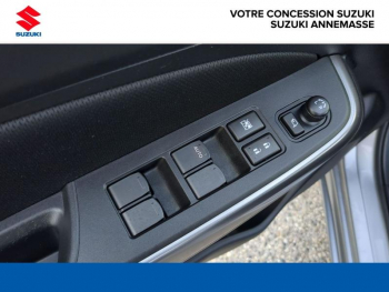 Photo 14 du bon plan SUZUKI Swift 1.2 Dualjet Hybrid 83ch Pack Auto occasion à 17990 €