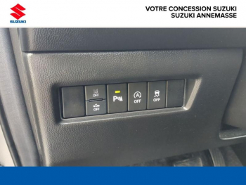 Photo 15 du bon plan SUZUKI Swift 1.2 Dualjet Hybrid 83ch Pack Auto occasion à 17990 €