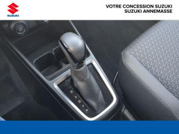 Photo 22 du bon plan SUZUKI Swift 1.2 Dualjet Hybrid 83ch Pack Auto occasion à 17990 €