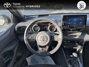 Photo 19 du bon plan TOYOTA Yaris 116h GR Sport 5p Pack Techno occasion à 22990 €