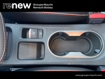 Photo 30 du bon plan RENAULT Captur 1.6 E-Tech hybride rechargeable 160ch Initiale Paris -21 occasion à 20900 €