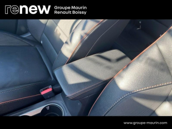 Photo 34 du bon plan RENAULT Captur 1.6 E-Tech hybride rechargeable 160ch Initiale Paris -21 occasion à 20900 €