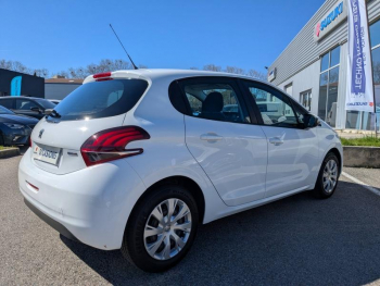 Photo 3 du bon plan PEUGEOT 208 1.0 PureTech Active 5p occasion à 7490 €