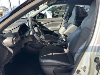 Photo 10 du bon plan NISSAN Juke 1.6 Hybrid 143ch N-Connecta 2023 occasion à 18990 €