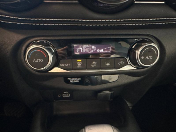 Photo 23 du bon plan NISSAN Juke 1.6 Hybrid 143ch N-Connecta 2023 occasion à 18990 €