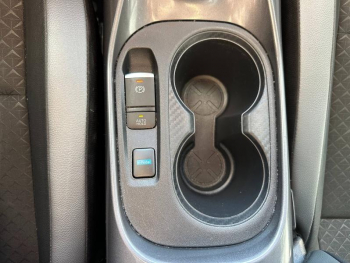 Photo 26 du bon plan NISSAN Juke 1.6 Hybrid 143ch N-Connecta 2023 occasion à 18990 €