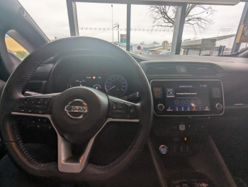 Photo 11 du bon plan NISSAN Leaf 150ch 40kWh Tekna 21.5 occasion à 14990 €