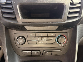 Photo 15 du bon plan FORD Transit Connect VUL L1 1.0E 100ch E85 Trend occasion à 13490 €