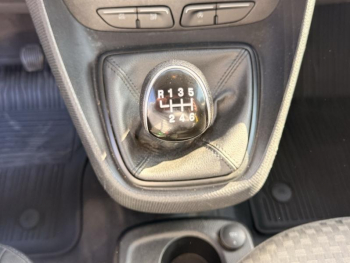 Photo 16 du bon plan FORD Transit Connect VUL L1 1.0E 100ch E85 Trend occasion à 13490 €