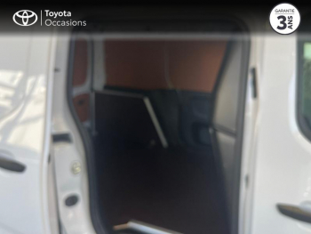 Photo 7 du bon plan TOYOTA PROACE CITY Medium 130 D-4D Start BVA Pack Confort occasion à 21970 €
