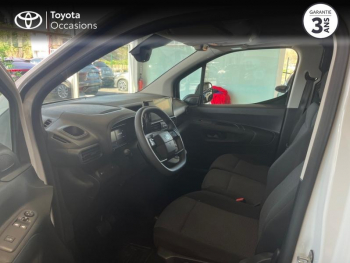Photo 8 du bon plan TOYOTA PROACE CITY Medium 130 D-4D Start BVA Pack Confort occasion à 21970 €