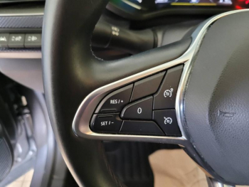 Photo 11 du bon plan RENAULT Arkana 1.6 E-Tech 145ch Business occasion à 17999 €