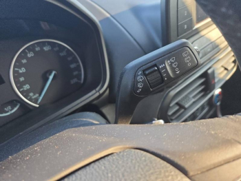 Photo 19 du bon plan FORD EcoSport 1.0 EcoBoost 100ch Trend Euro6.2 occasion à 10490 €