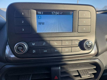 Photo 21 du bon plan FORD EcoSport 1.0 EcoBoost 100ch Trend Euro6.2 occasion à 10490 €