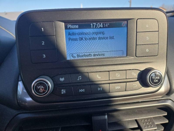 Photo 22 du bon plan FORD EcoSport 1.0 EcoBoost 100ch Trend Euro6.2 occasion à 10490 €