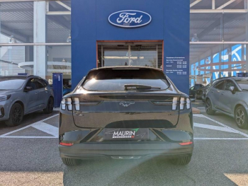 Photo 4 du bon plan FORD Mustang Mach-E 269ch Standard Range 72,6kWh Mach-E Propulsion occasion à 43980 €