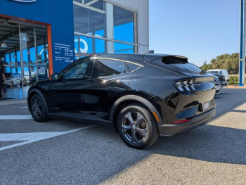 Photo 6 du bon plan FORD Mustang Mach-E 269ch Standard Range 72,6kWh Mach-E Propulsion occasion à 43980 €