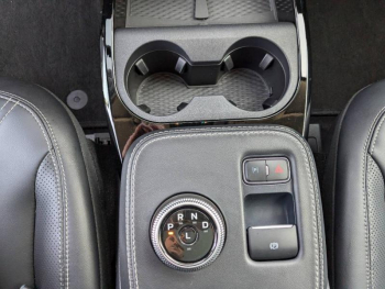 Photo 14 du bon plan FORD Mustang Mach-E 269ch Standard Range 72,6kWh Mach-E Propulsion occasion à 43980 €