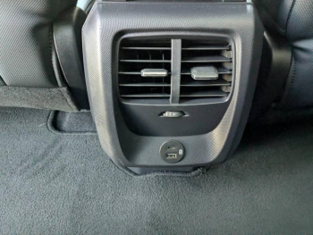 Photo 24 du bon plan FORD Mustang Mach-E 269ch Standard Range 72,6kWh Mach-E Propulsion occasion à 43980 €