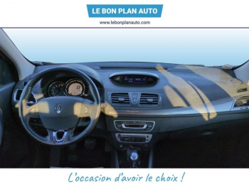 Photo 33 du bon plan RENAULT Megane 1.2 TCe 130ch energy Zen eco² 2015 occasion à 6490 €
