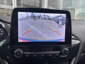 Photo 19 du bon plan FORD Puma 1.0 EcoBoost 125ch S&S mHEV Titanium Powershift occasion à 18990 €