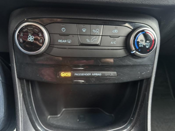 Photo 20 du bon plan FORD Puma 1.0 EcoBoost 125ch S&S mHEV Titanium Powershift occasion à 18990 €