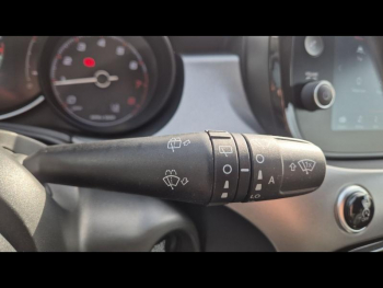 Photo 21 du bon plan FIAT 500X 1.0 FireFly Turbo T3 120ch Sport occasion à 15900 €