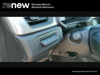 Photo 20 du bon plan RENAULT Captur 1.6 E-Tech hybride 145ch Techno Fast Track occasion à 19900 €