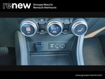 Photo 26 du bon plan RENAULT Captur 1.6 E-Tech hybride 145ch Techno Fast Track occasion à 19900 €