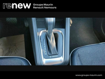 Photo 28 du bon plan RENAULT Captur 1.6 E-Tech hybride 145ch Techno Fast Track occasion à 19900 €