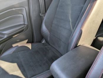 Photo 29 du bon plan FORD EcoSport 1.0 EcoBoost 125ch ST-Line 7cv occasion à 14990 €