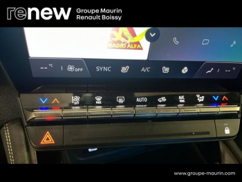 Photo 29 du bon plan RENAULT Austral 1.3 TCe mild hybrid 160ch Iconic auto occasion à 24990 €